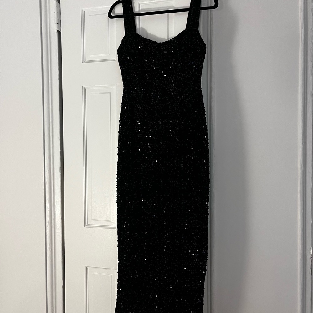 Elegant Black Sequin Dress